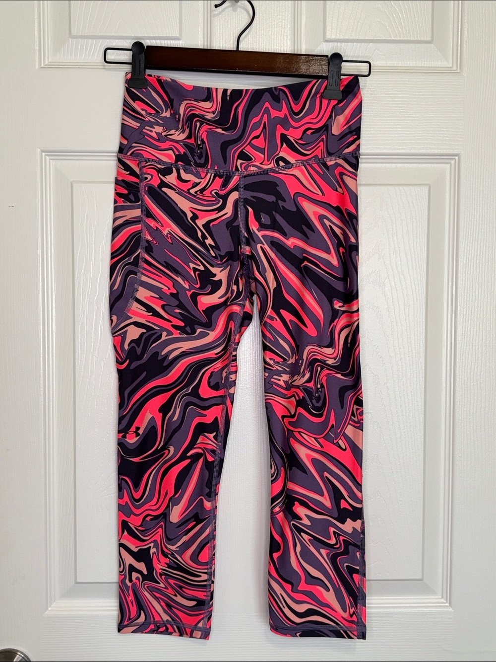 Under Armour Pink & Grey Marble-Print Women’s Leggings Size S